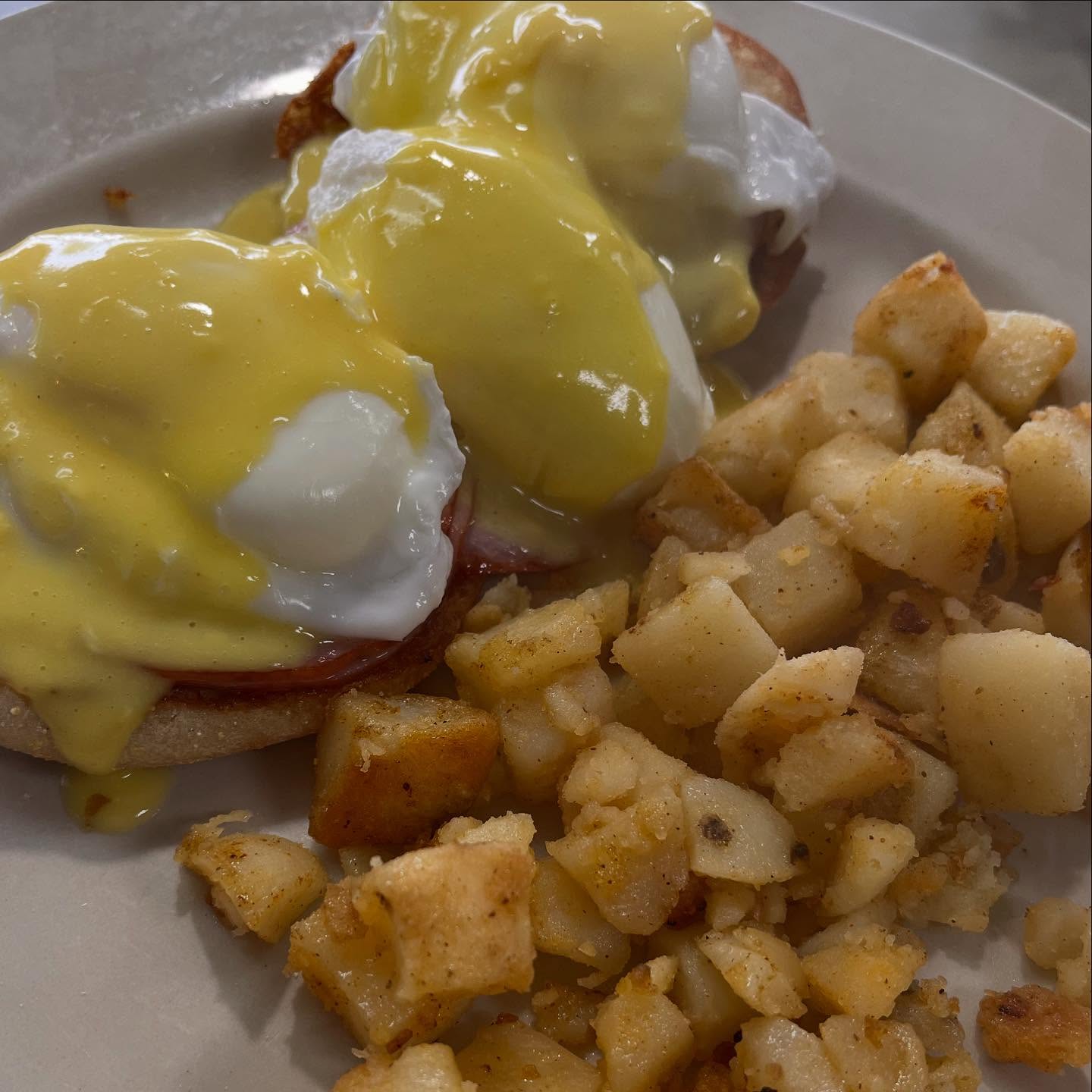 Eggs Benedict
